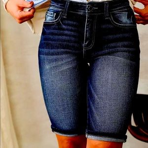 Women’s Mid-rise Jean Bermuda Shorts KanCan Signature Size 29